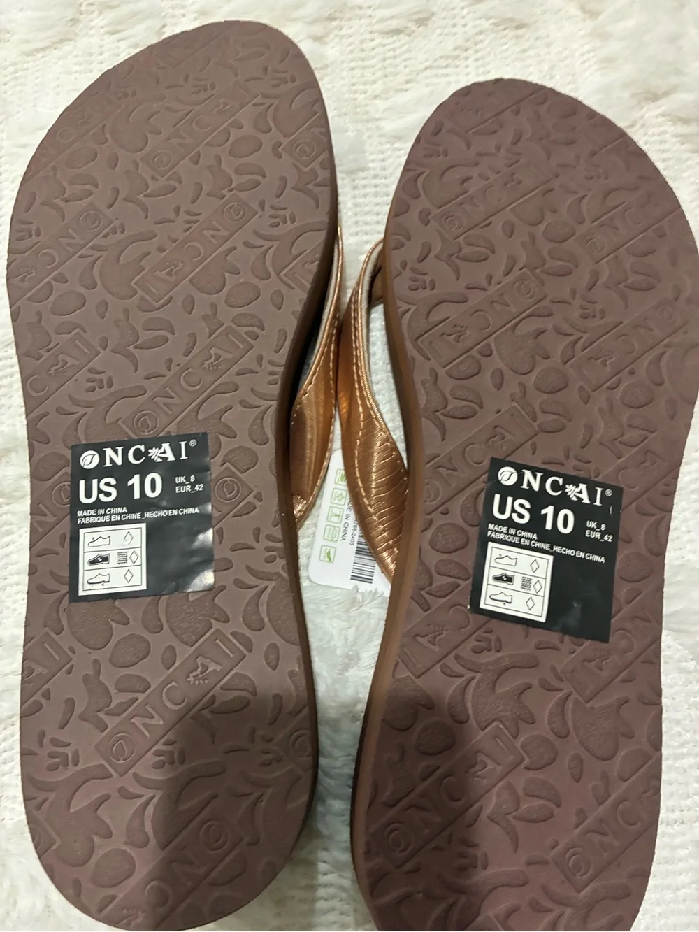 Women's Tan Brown Cushioned Flip-Flop Sandals